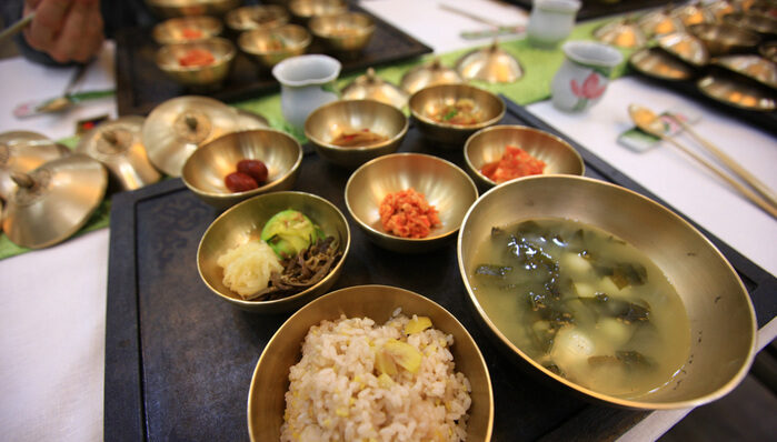 Một chương trình nấu món ăn hoàng gia ở tỉnh Gyeongsangbuk.